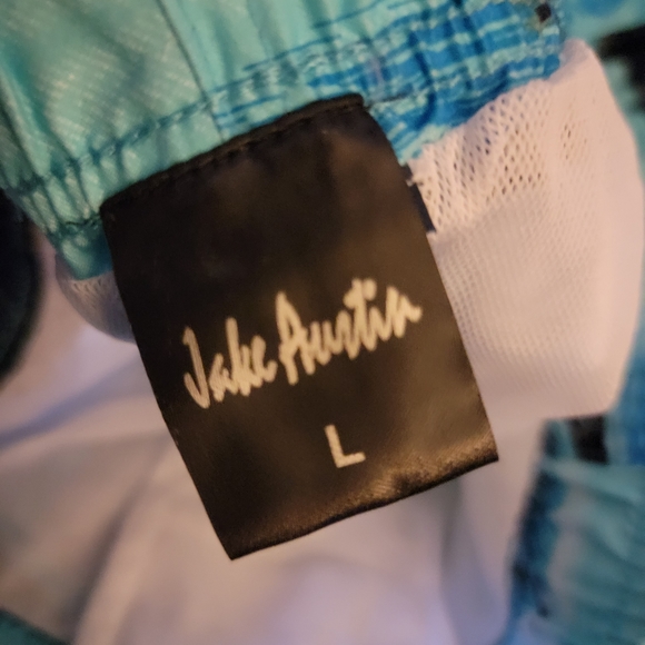 Mens Swim Trunks from Jake Austin
Cool Design: mul - Picture 4 of 4